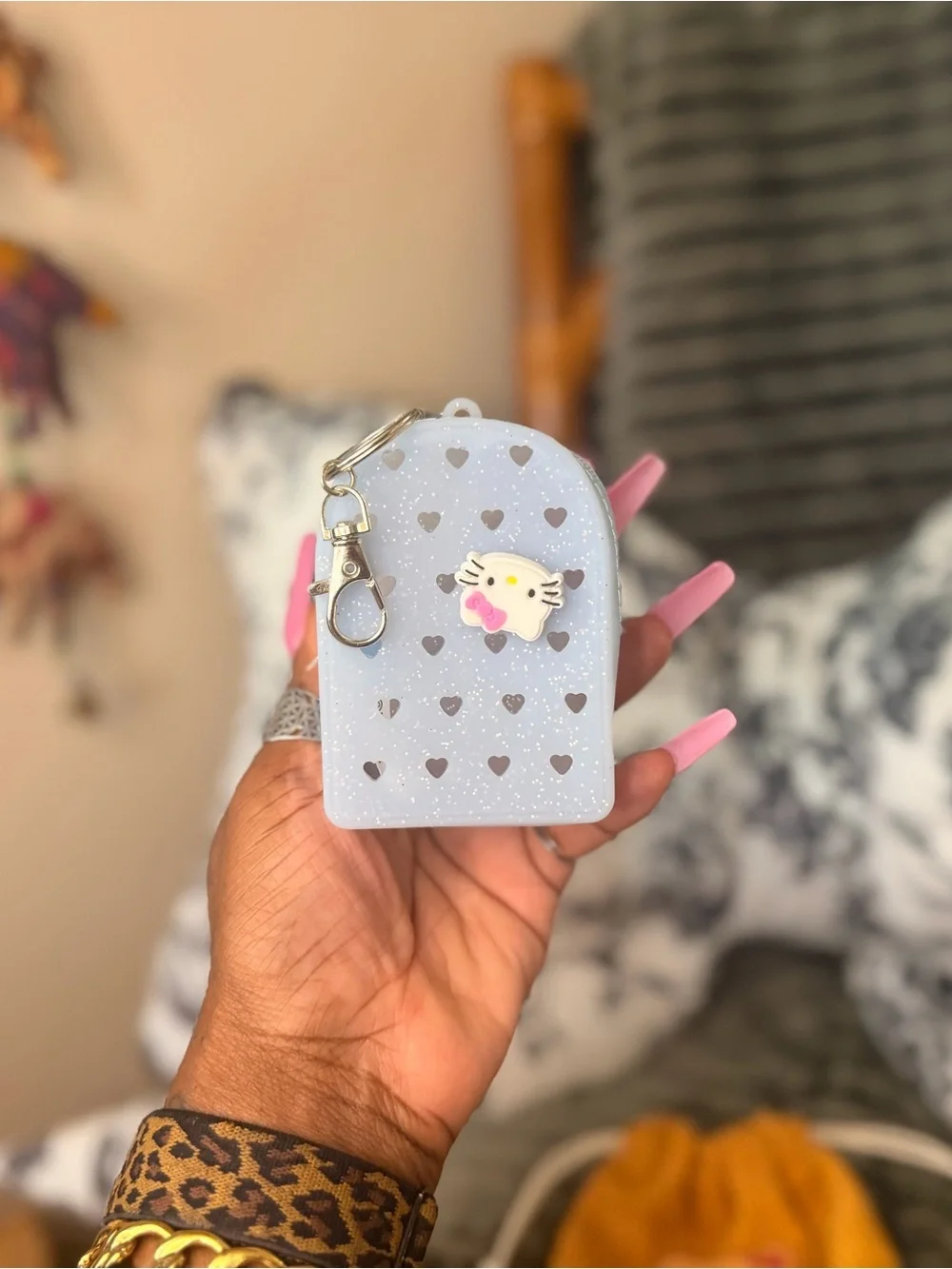Hello Kitty Corduroy Drawstring Pouch & Silicone Case Set